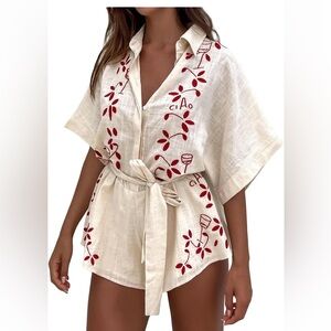 Amazon: NUFIWI Women Boho Floral Printed Romper with Waist Tie, Size Small.